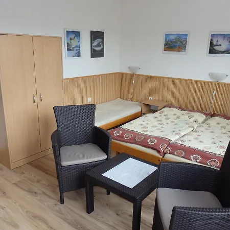 Privat Bubo Apartament Liptowski Mikułasz